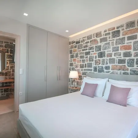 Acantha Villa Mókhlos